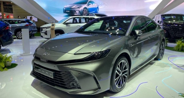 TOP 10 xe bán 'ế' nhất Việt Nam tháng 5/2026: Toyota Wigo đội sổ, Camry bất ngờ góp mặt